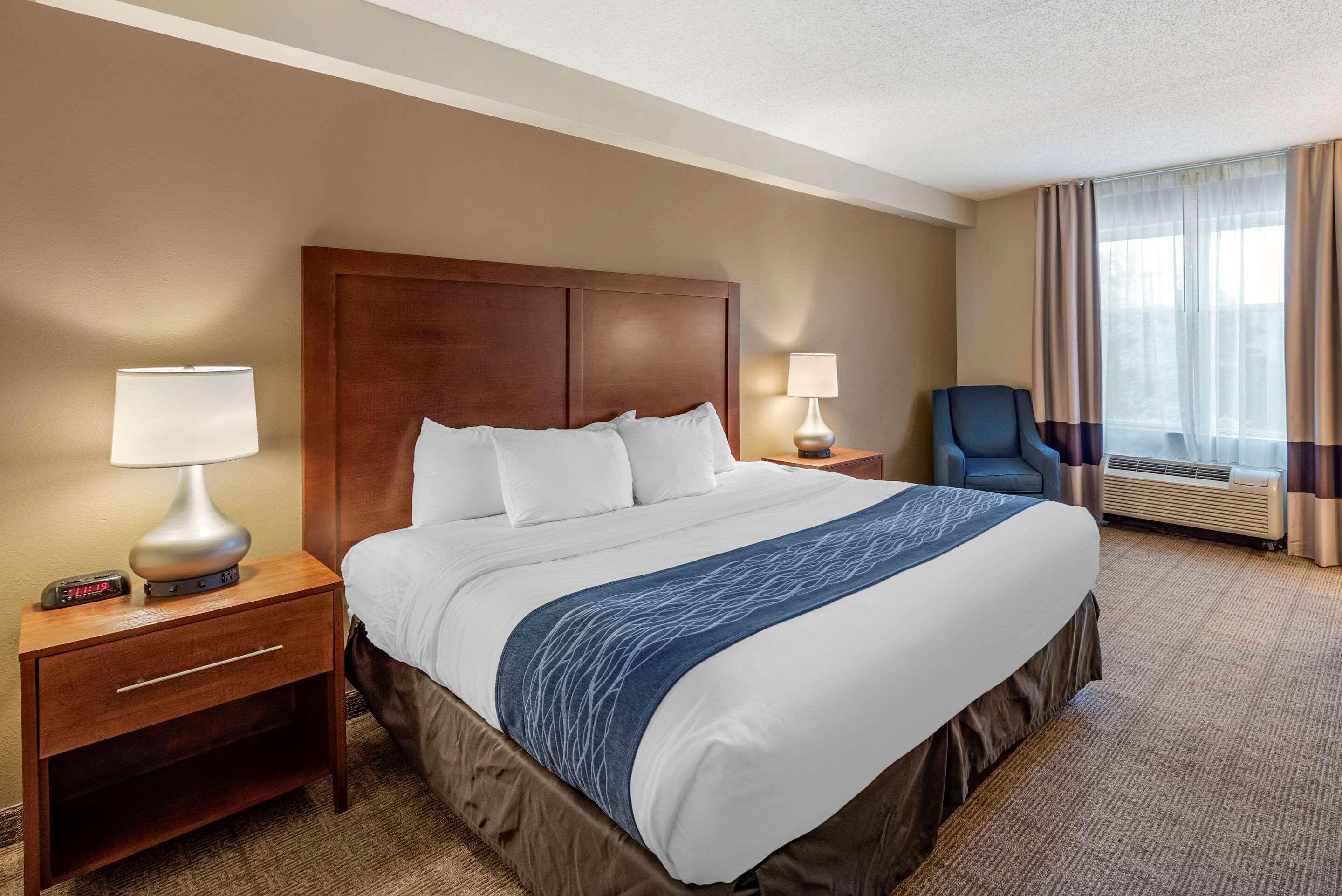 Comfort Inn & Suites Virginia Beach - Norfolk Airport Eksteriør billede